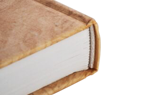 Braunes Hardcover-Buch mit rundem Rücken